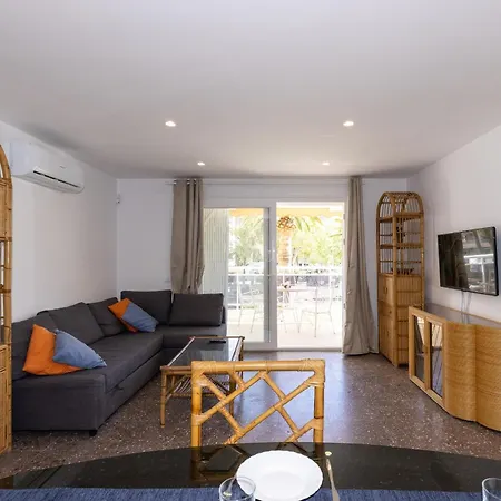 Rhin - Planetcostadorada Apartment *