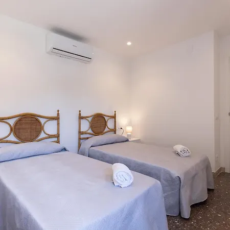 Rhin - Planetcostadorada Apartment